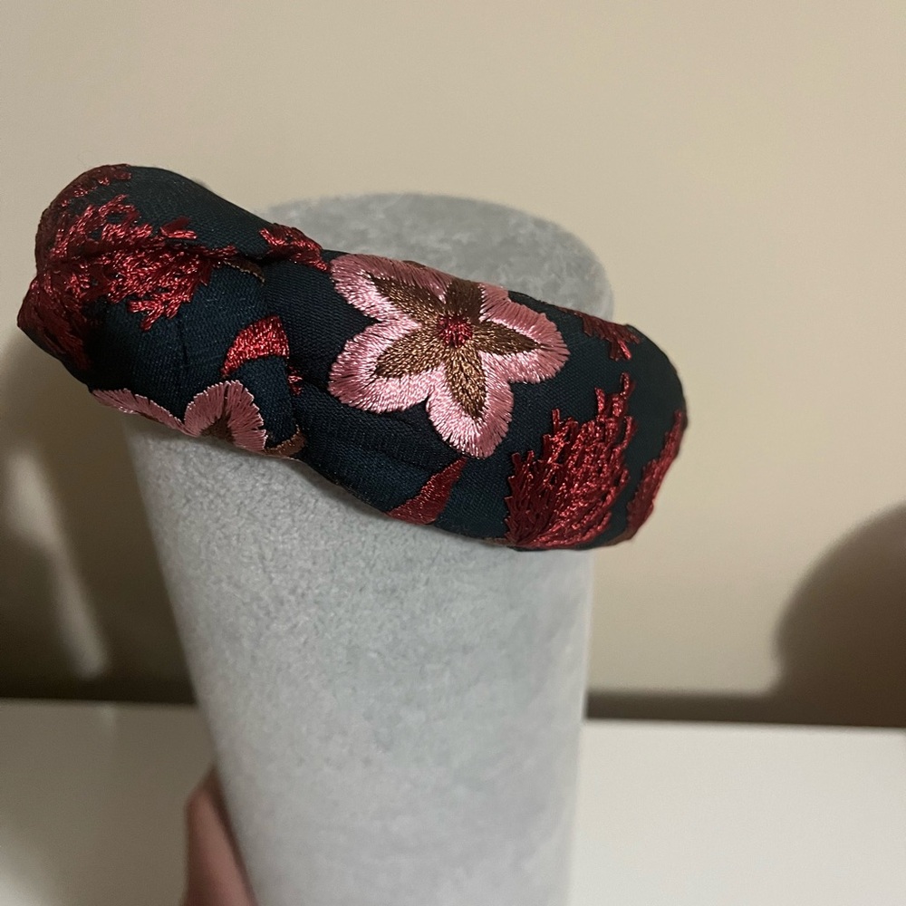 Lele Sadoughi headbands for sale!